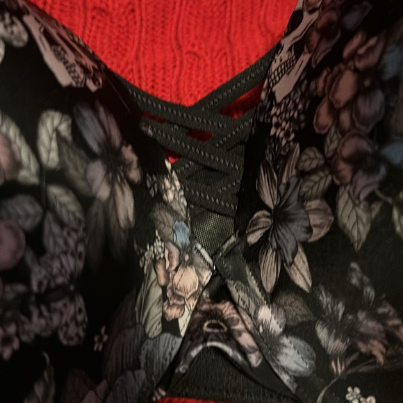 Torrid - Picture 3 of 4